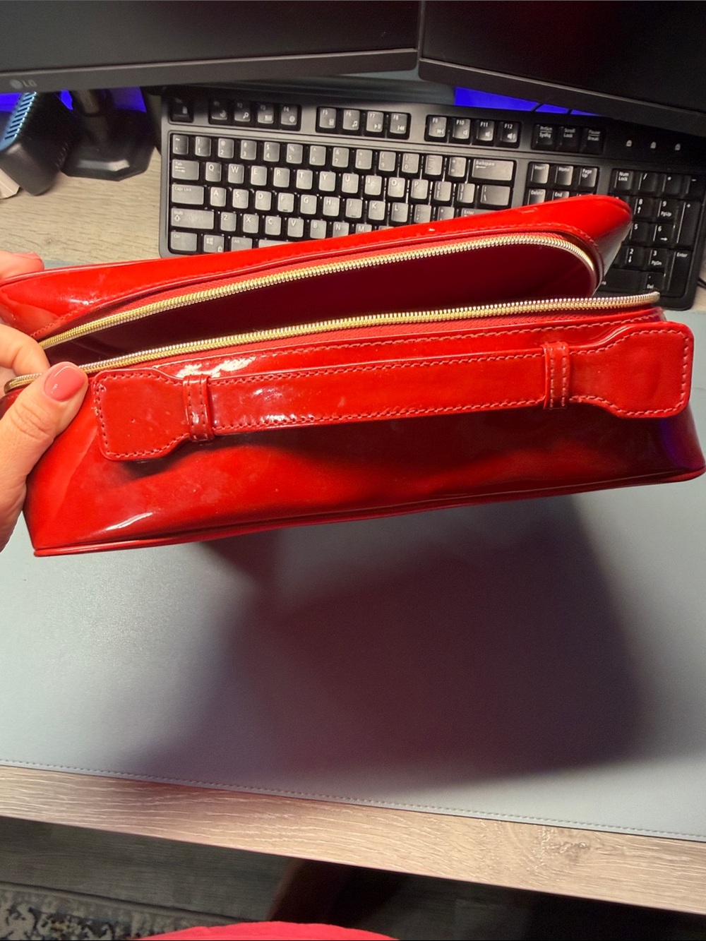 Estee Lauder Red Glossy Cosmetic Bag with Gold Zipper - Picture 3 of 4